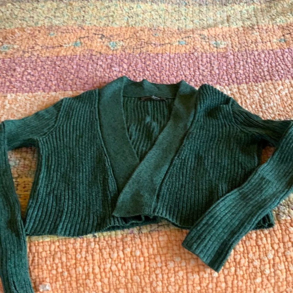 Peruvian Connection Forest Green cropped Cardigan - Picture 3 of 5